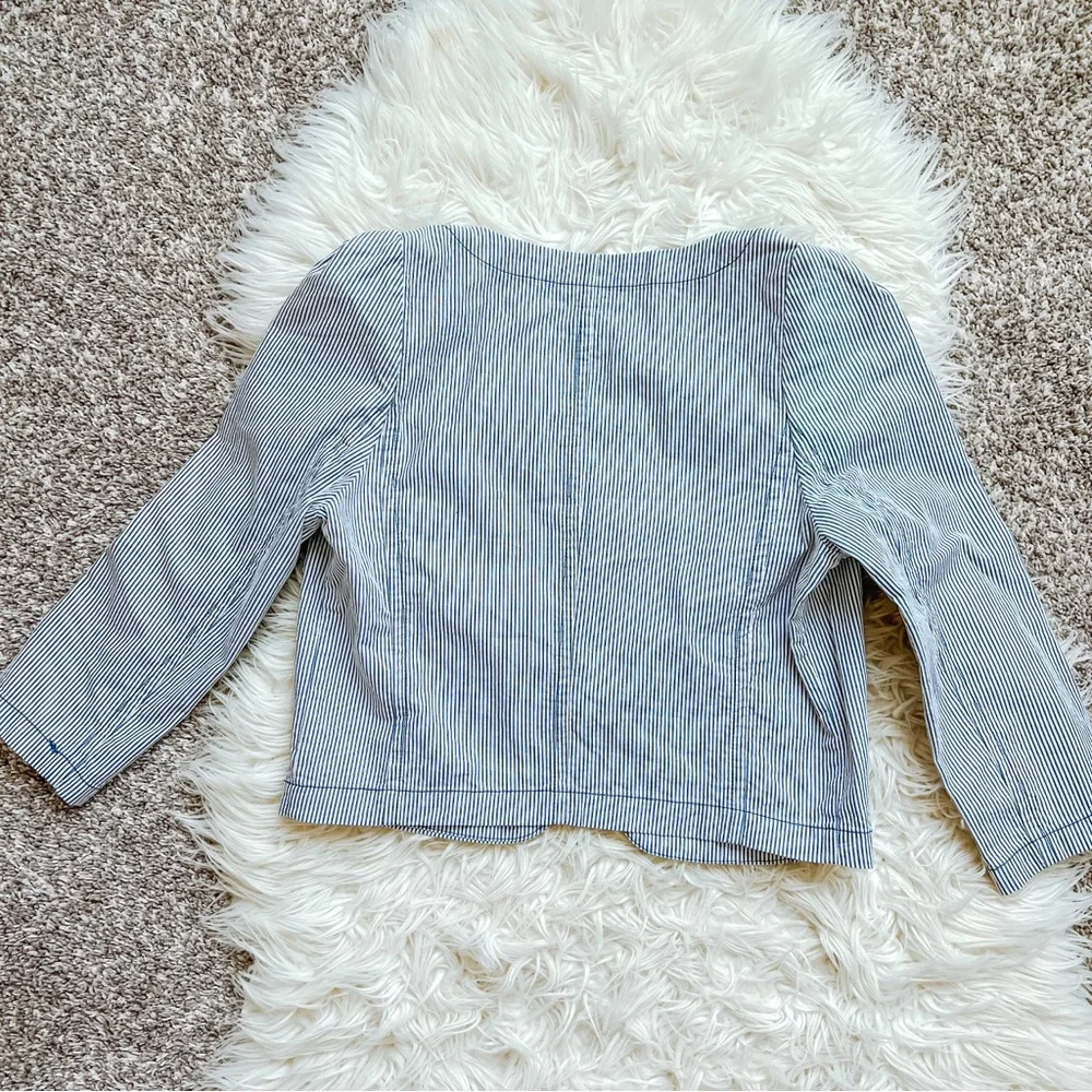 Frenchi Blue White Pinstripe Cropped Jacket Medium